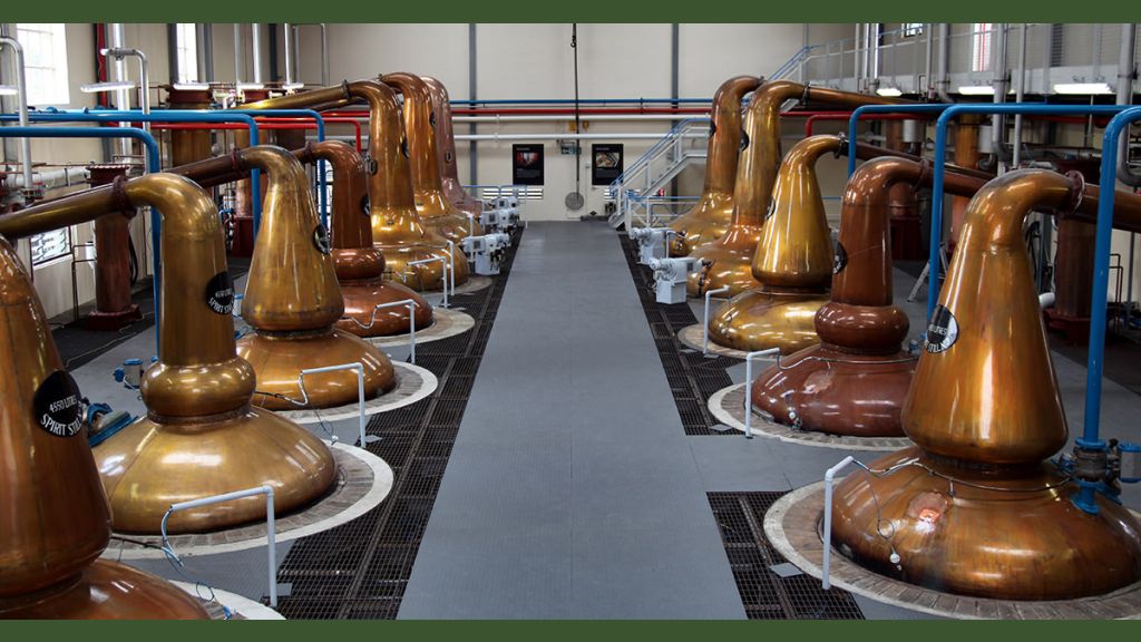 Discover The Art and Science of Distilling to Craft Exquisite Spirits