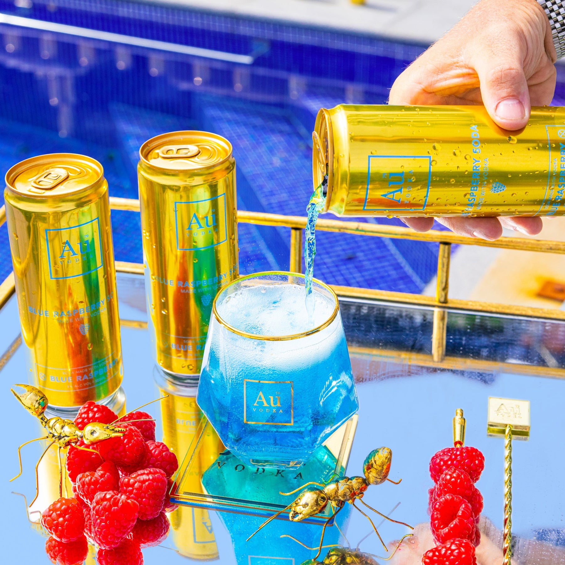 AU Vodka Blue Raspberry RTD Cans 330ml