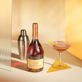 Remy Martin 1738 Shaker Pack 700ml