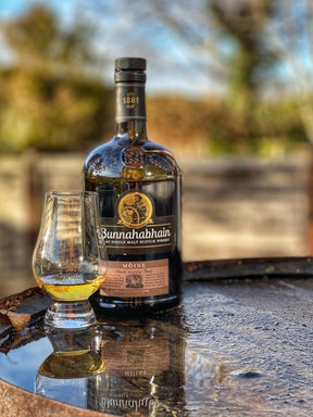 Bunnahabhain Moine Peated Single Malt Scotch Whisky 700ml
