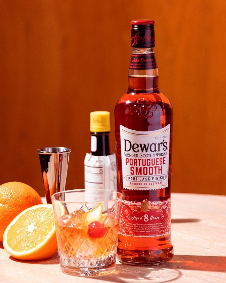Dewar's Portuguese Smooth Blended Scotch Whisky 700ml